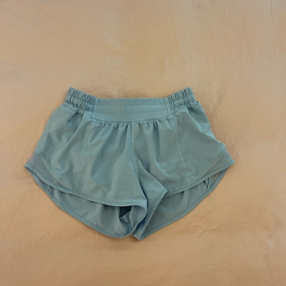 lululemon athletica Pants - lululemon hotty hot short 2.5”